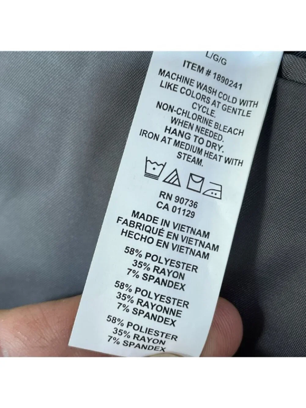 Kenneth Cole new tag